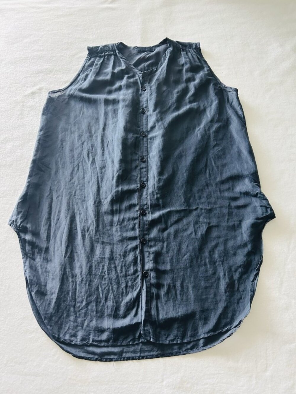 CP Shade Sleeveless Long And Flowing Blouse - Shirtdress Style - XS